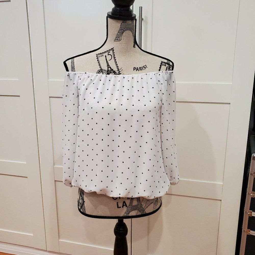 Vince Camuto Shear White Black Polka Dots Womens